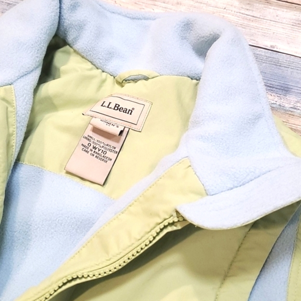 VEST L.L. Bean  Women's size  M PET - Picture 14 of 17